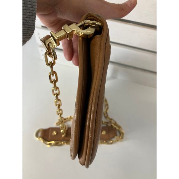 TORY BURCH SMALL LIGHT BROWN PEBBLED LEATHER CROSSBODY BAG - Picture 2 of 16